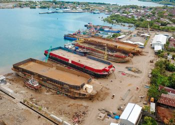 Galangan Kapal di Barru, Green Shipyard Berbasis Listrik PLN yang Hemat Biaya Operasional