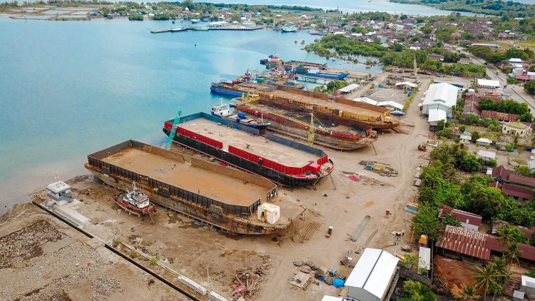 Galangan Kapal di Barru, Green Shipyard Berbasis Listrik PLN yang Hemat Biaya Operasional