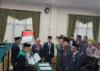 Ketua PA Watansoppeng Lantik Shafar Arfah  Jadi Panitera PA Watansoppeng