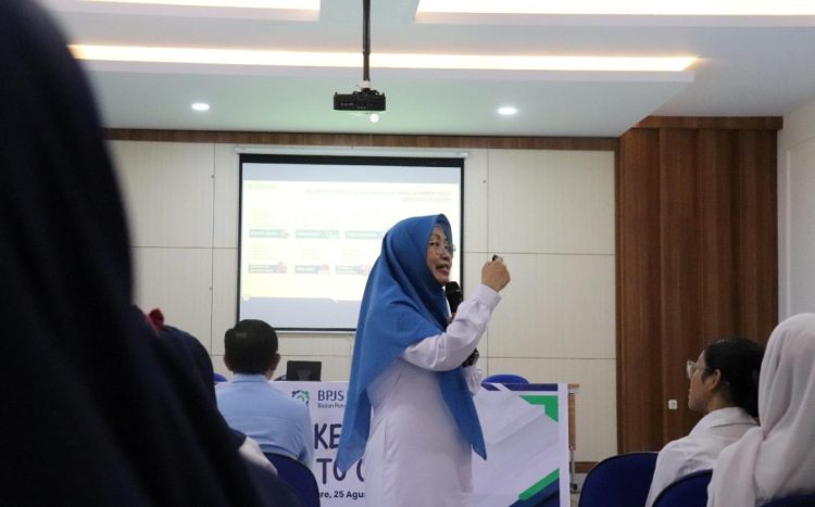 BPJS Kesehatan Goes To Campus di Politeknik Kesehatan Kampus Parepare, Kepala BPJS Kesehatan Cabang Parepare Beri Kuliah Umum