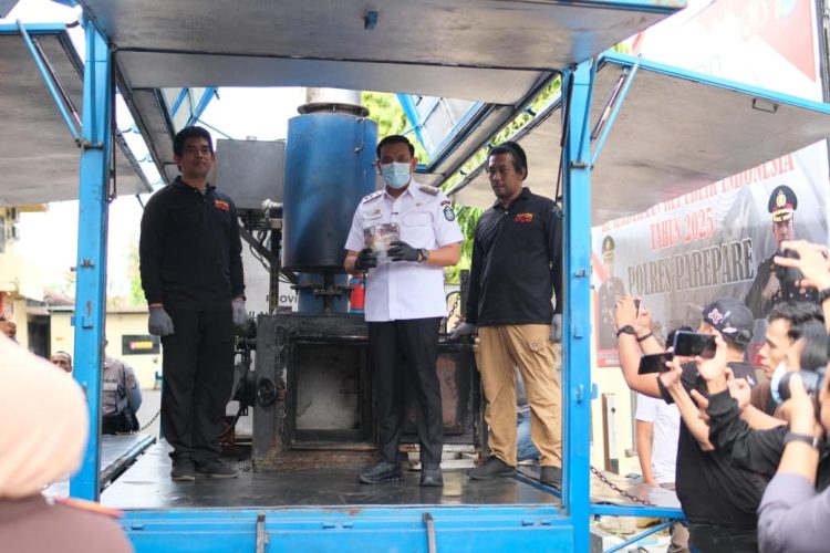 Pemkot Parepare Apresiasi Polres Musnahkan Sabu 20 Kilogram