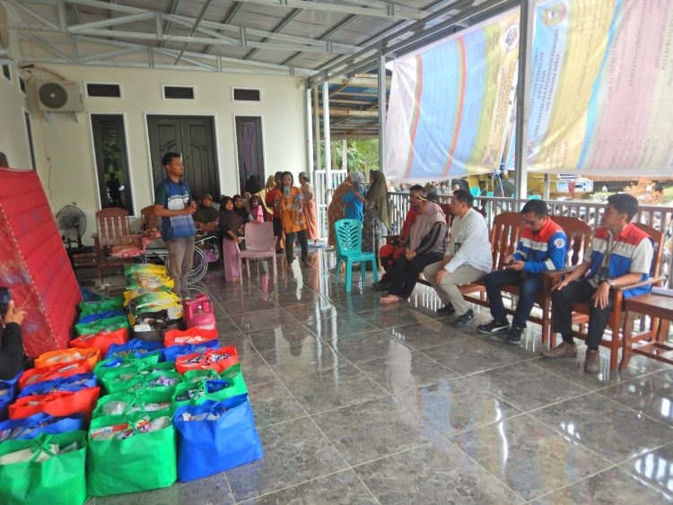 Pertamina Patra Niaga Regional Sulawesi Peduli Korban Bencana, Salurkan Bantuan untuk Warga Terdampak Gempa Bumi Poso
