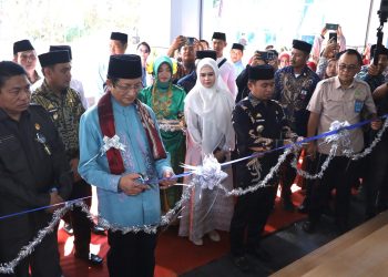 Wali Kota Parepare Dampingi Menag RI Resmikan Laboratorium di IAIN