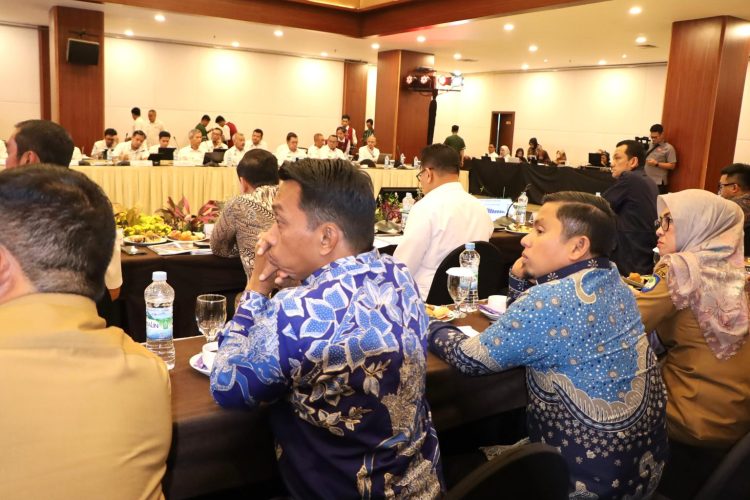 Tasming Hamid Hadiri Reses Komisi XI DPR RI