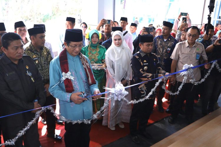 Wali Kota Parepare Dampingi Menag RI Resmikan Laboratorium Terpadu di IAIN