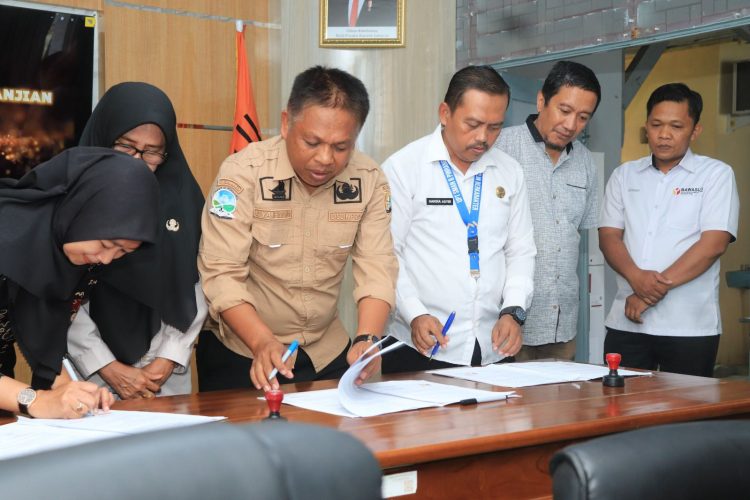 Perkuat Pendidikan Demokrasi, Kepala KCD Pendidikan Wilayah VIII Apresiasi Bawaslu Pinrang