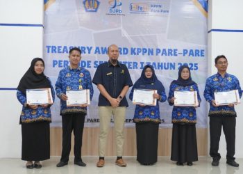 Frekuensi Transaksi Digipay Terbanyak Kedua,  Kantah Parepare Raih Treasury Award dari KPPN