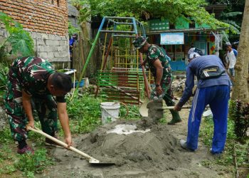 Satgas TMMD Kodim 1401/Majene Peduli Pendidikan Anak Usia Dini, Bangun Pagar PAUD demi Lingkungan Belajar Aman