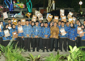 Wali Kota Parepare Serahkan SK Pengangkatan 42 PPPK Tahap II Formasi 2024