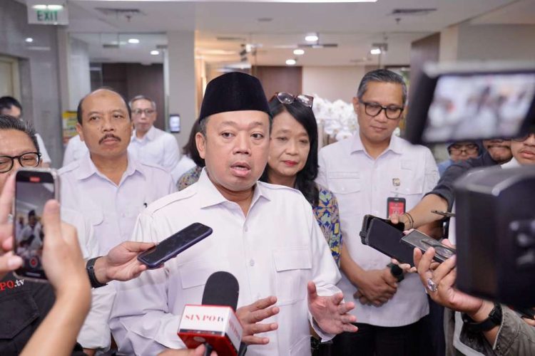 Menteri Nusron Ingatkan Penertiban Bangunan di Atas Sempadan sebagai Langkah Antisipatif Jelang Musim Hujan