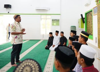 Wali Kota Parepare Tinjau Program Religi Murid SD-SMP di Masjid Nurul Mukhlisin