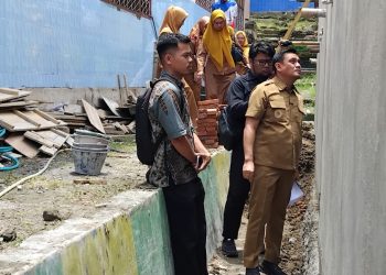 Sidak Renovasi Sekolah, Wawali Hermanto Tegaskan soal Kualitas