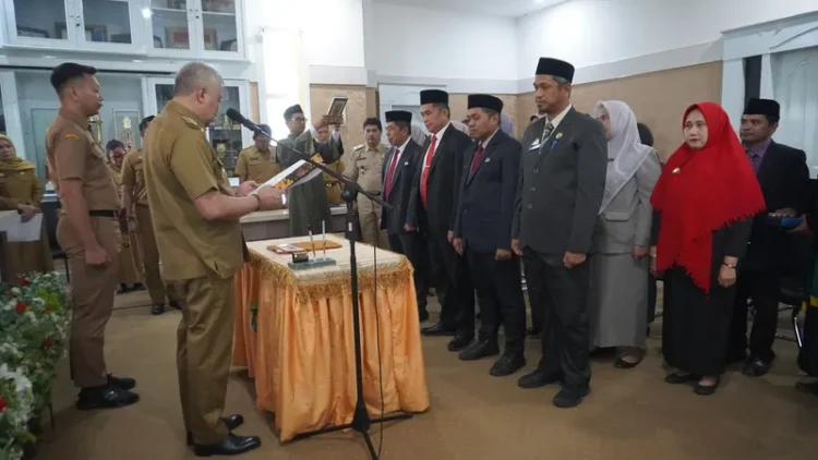 Bupati Pinrang Kukuhkan Pejabat Badan Keuangan dan Aset Daerah