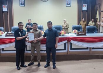Tiga Ranperda Inisiatif DPRD Diserahkan ke Wawali Parepare