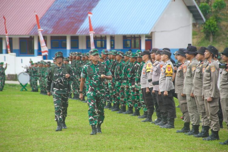 Pangdam XXIII/Palaka Wira Tutup TMMD Kodim 1402/Polman, Harap Semangat Gotong Royong Terus Dipelihara