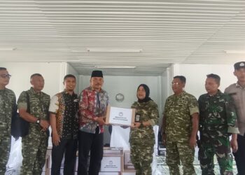 Tanggap Bencana, LPPM Unhan RI Serahkan Bantuan ke Korban Tanah Gerak Tegal  