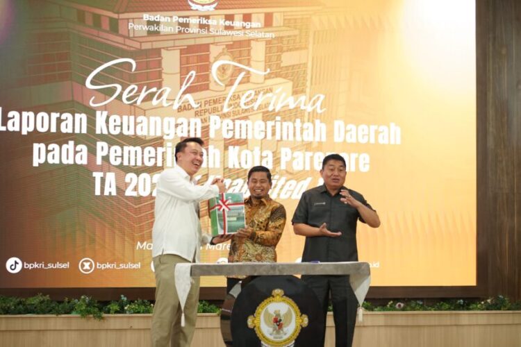 Wali Kota Serahkan LKPD ke BPK Perwakilan Sulsel