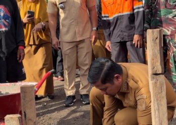 Wali Kota Parepare Letakkan Batu Pertama Pembangunan Rumah Korban Kebakaran Lumpue