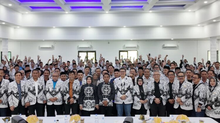Komitmen Bupati Sidrap: Kawal Porsenijar PGRI hingga Sukses