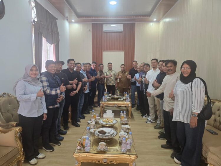Wawali Parepare Dukung REI Padel Merdeka 2026