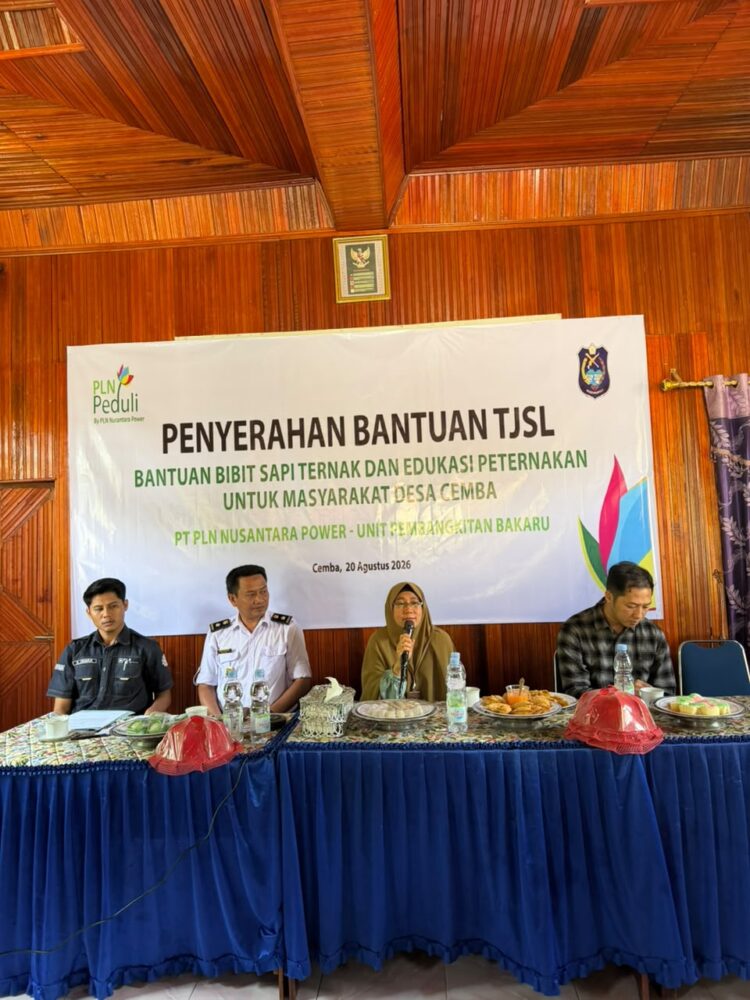 Dorong Ekonomi Desa, PLN NP UP Bakaru Salurkan Bantuan Ternak