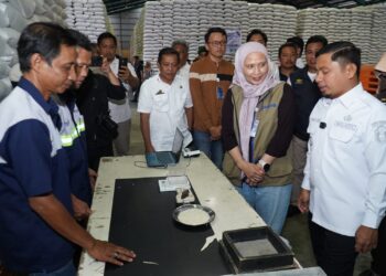 Tasming Hamid Pastikan Stok Beras Aman, 11.335 KK Parepare Segera Terima Bantuan Pangan