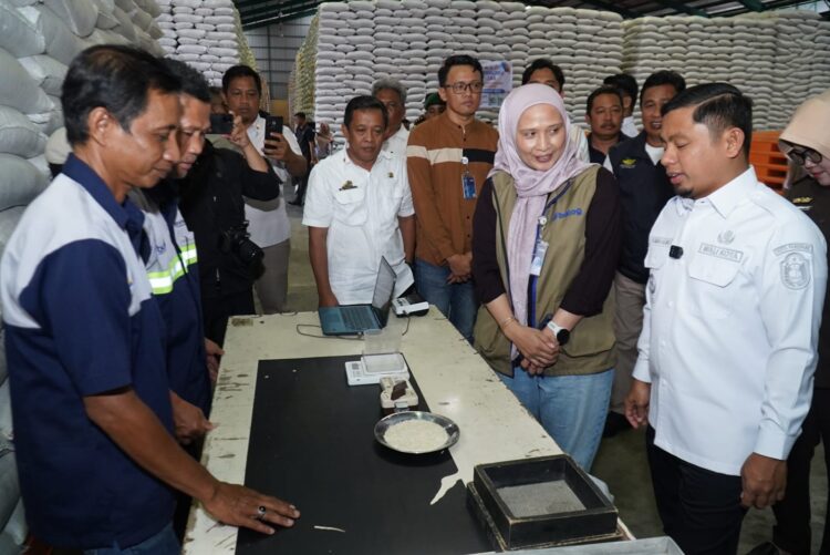 Tasming Hamid Pastikan Stok Beras Aman, 11.335 KK Parepare Segera Terima Bantuan Pangan