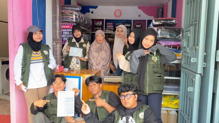 Mahasiswa KKN ITH Bawa 10 UMKM di Bukit Indah Parepare ke Ekosistem Digital, Kini Terhubung Google Maps dan QRIS