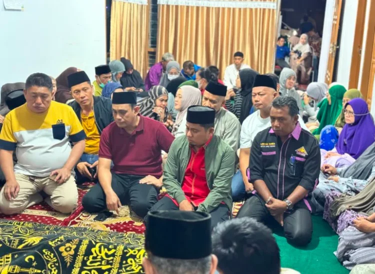 Ayahanda Wakil Wali Kota Hermanto Berpulang, Tasming Hamid Melayat ke Rumah Duka