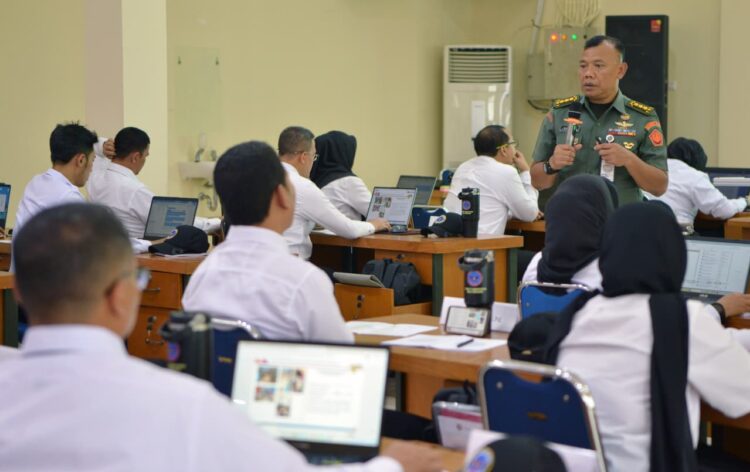 Kolonel Haryo Mustoko Berharap Alumni Pelatihan Fasilitator Bela Negara Berdampak Positif Bagi Negara