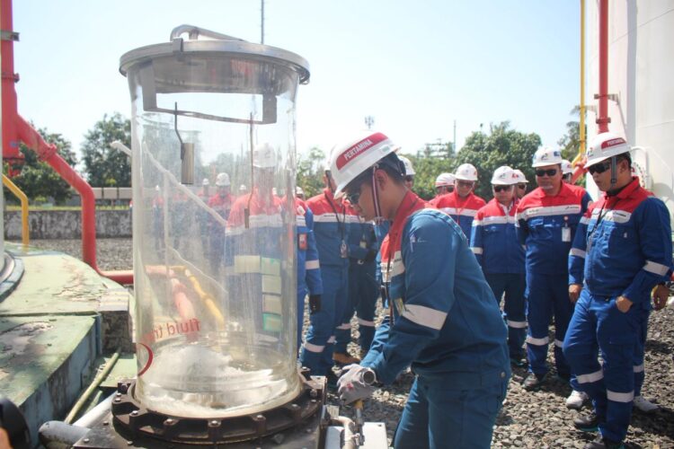 Manajemen Pertamina Tinjau AFT Hasanuddin, Pastikan Keandalan Pasokan Avtur untuk Konektivitas Indonesia Timur