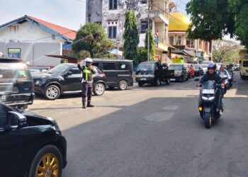 Antisipasi Antrean BBM di Dua SPBU Parepare, Satlantas Atur Arus Lalu Lintas