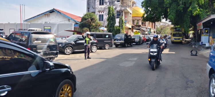 Antisipasi Antrean BBM di Dua SPBU Parepare, Satlantas Atur Arus Lalu Lintas