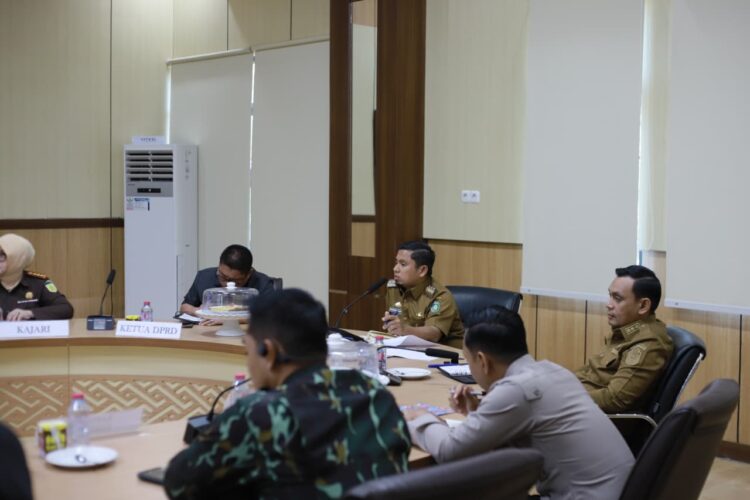 Tasming Hamid Soroti Antrean BBM di Parepare, Pertamina Diminta Hitung Ulang Kebutuhan