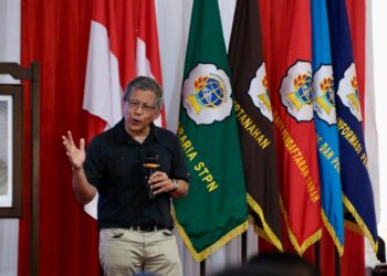 Rocky Gerung Nilai Taruna/Taruni Politeknik Agraria STPN Belajar Banyak Disiplin Ilmu
