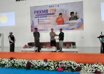 Kesadaran Hukum Mahasiswa ITH dalam pembekalan PKKMB 2026