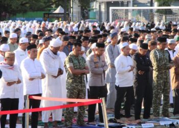 Kapolres Parepare menghadiri Shalat Istisqa bersama Pemkot Parepare