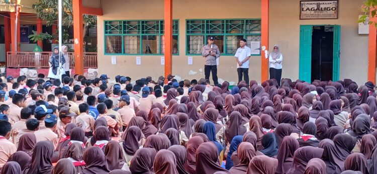 Edukasi Narkoba Polres Parepare kepada pelajar SMP Negeri 10 Kota Parepare