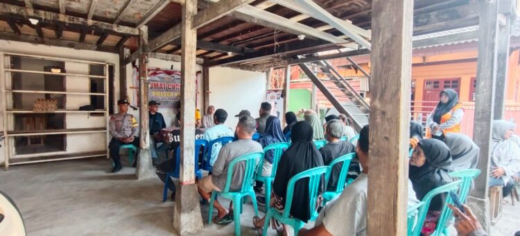Jumat Curhat Polsek Kawasan Pelabuhan Parepare, Warga Kampung Pisang Diajak Waspada Kebakaran dan Tertib Berlalu Lintas