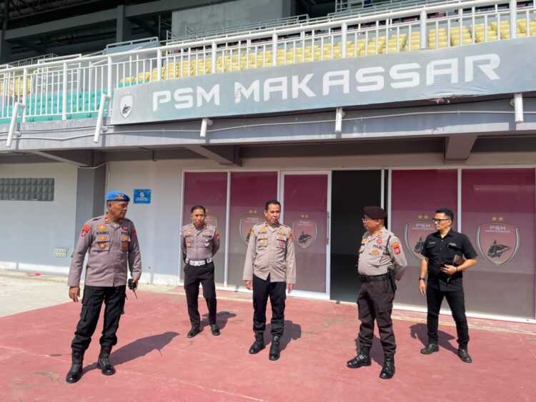 Persiapan Stadion BJ Habibie oleh Polres Parepare jelang PSM vs Arema FC