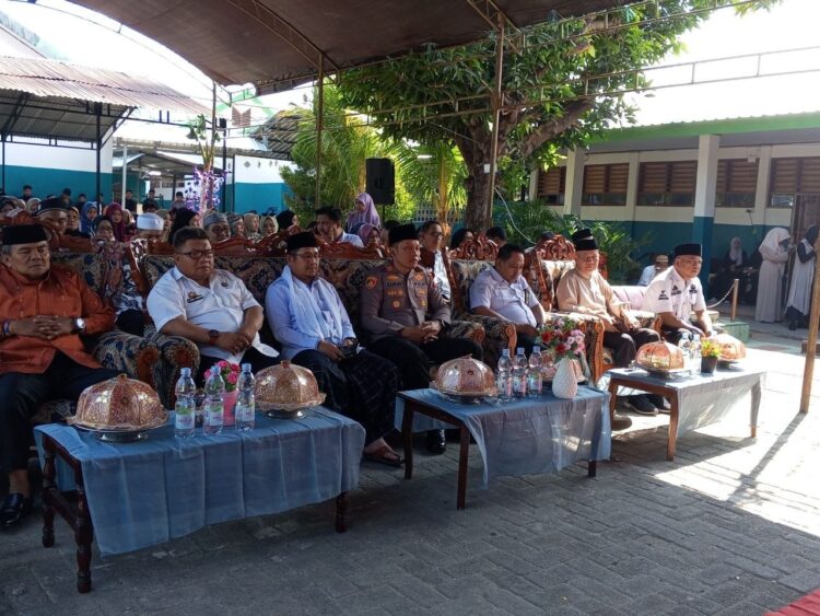 Polres Parepare hadir dalam peringatan Maulid Nabi 1448 H di SMA Negeri 4 Parepare
