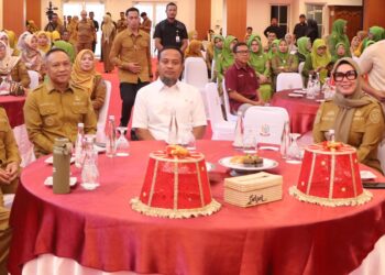 Wali Kota Tasming Hamid Pastikan Bantuan Susu KemenPPPA Tepat Sasaran di Parepare