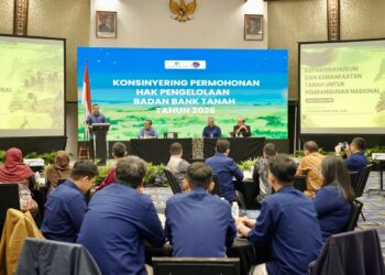 Konsinyering HPL Badan Bank Tanah, Wamen Ossy Ingatkan Keseimbangan Kecepatan Layanan dan Kepastian Hukum